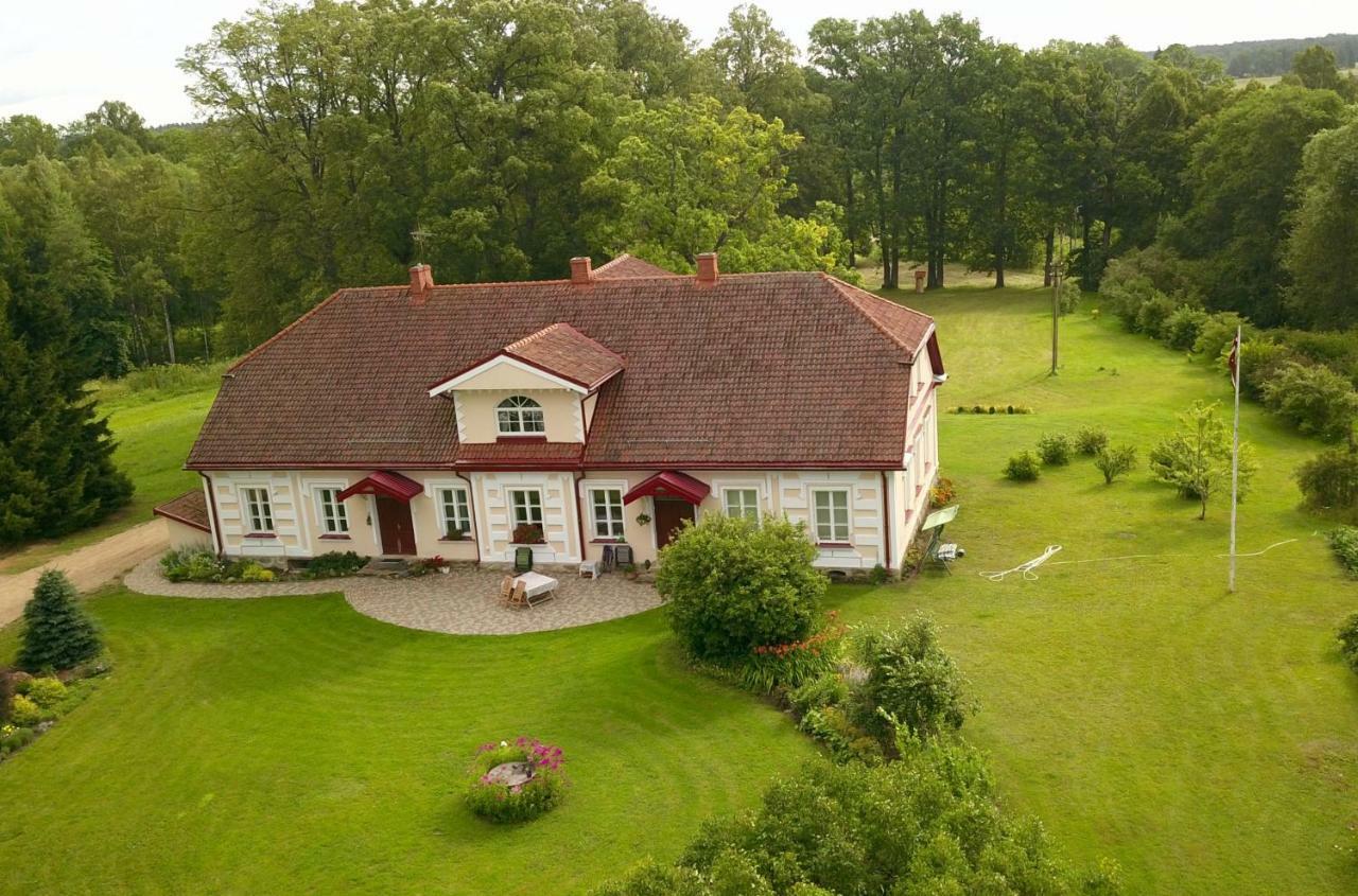Apartamento Bear Manor Lacu Muizina Pāle Exterior foto