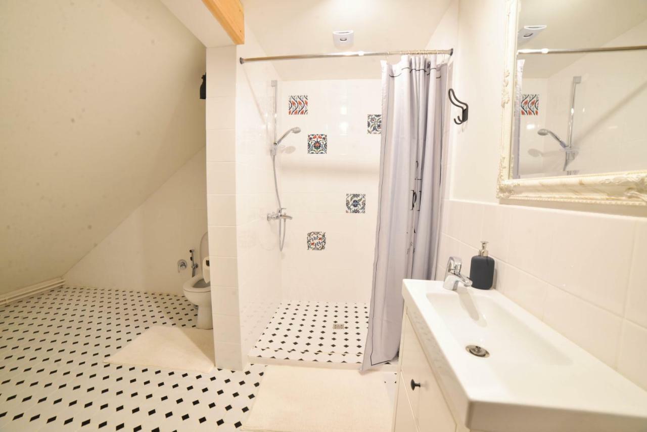 Apartamento Bear Manor Lacu Muizina Pāle Exterior foto